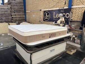 لکو ، تولید کننده تشک خواب